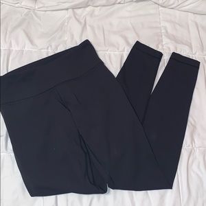 Size 4 Lululemon leggings- full length, low rise